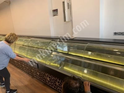 Önden Çalışmalı Kuruyemiş Lokum Draje Vitrin Dolabı