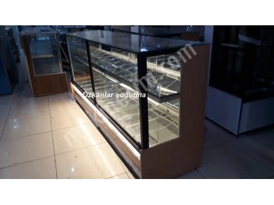 Kuruyemiş Dolabı ve Lokumluk Çerez Dolabı