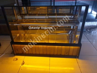 Kuruyemiş Dolabı ve Lokumluk Çerez Dolabı