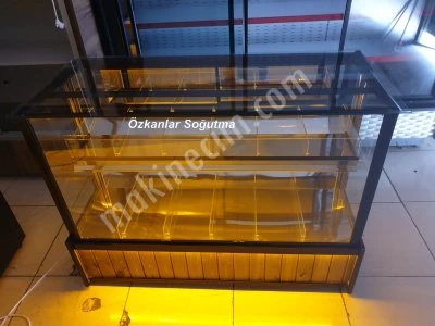 Kuruyemiş Dolabı ve Lokumluk Çerez Dolabı