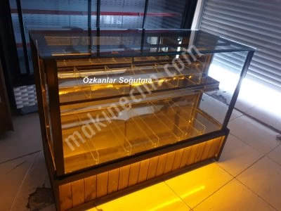 Kuruyemiş Dolabı ve Lokumluk Çerez Dolabı