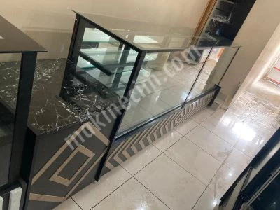 Yaşpasta Kuru Pasta Böreklik Poğaça Simit Ekmek Dolabı