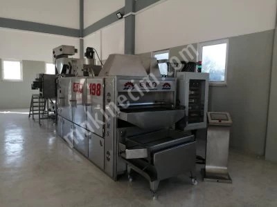 Band Nuts Machine