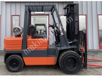 Toyota 2009 Model 3 Tons Forklıft