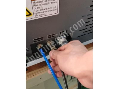 Lazer Kaynak ve Pınta Makinesi Masaüstü Fiber Lazer Nokta Kaynak 60 100 150W 110J