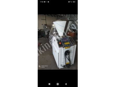 Dough Cutting and Weighing Machine
