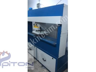 Traveling Head Cutting Press Machine Very Clean Opportunity Not To Be Missed!