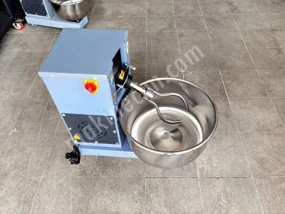 25 Kğ Hamur Yoğurma Makinası + Kdv Osimo
