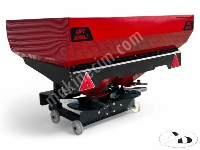 800 Lt Çift Disk Gübre Serpme Makinesi
