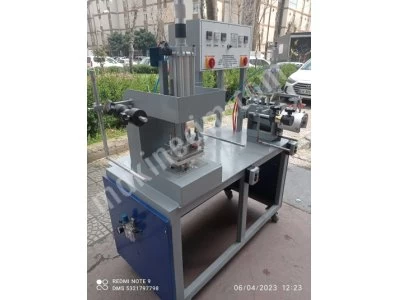 Gold Stamping Machine On Round Caps