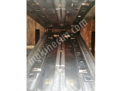 Trafik Seti Reflektör Kalıbı