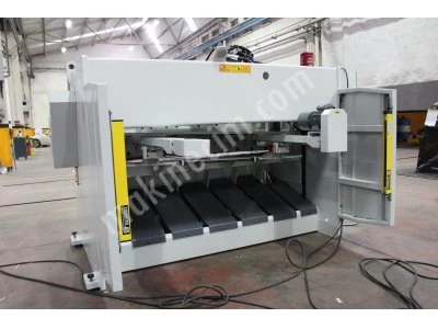 Hilalsan 2 Metre 6Mm Nc Açı Ayarlı Giyotin Makas + Pnömatik Kaldırma