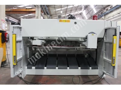 Hilalsan 2 Metre 6Mm Nc Açı Ayarlı Giyotin Makas + Pnömatik Kaldırma