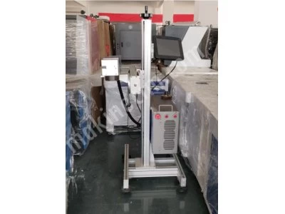 30W Konveyörlü Sistem Masalı Bilgisayarlı Fiber Lazer Markalama Makinesi