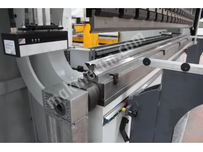 Hilalsan 4 Metre 400 Ton Cnc Abkant Pres
