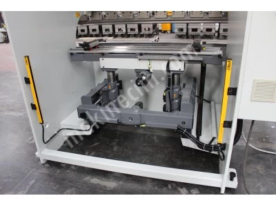 Hilalsan 2 Metre 60 Ton 4 Eksen Cnc Abkant Pres