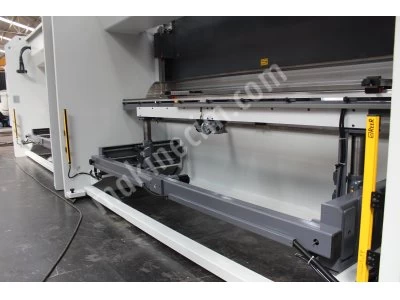Hilalsan 8 Metre 500 Ton Cnc Tandem Abkant Pres