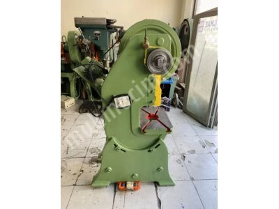 30 Ton Döküm Gövde Eksantrik Pres-2