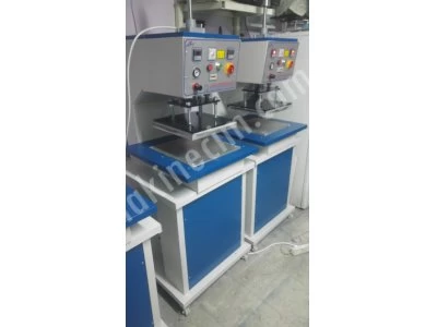 Injection Printing Presses On T-Shirts