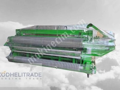 Welded Wire Mesh Roll Machine Euro Fence Wavy Mesh