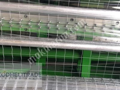 Welded Wire Mesh Roll Machine Euro Fence Wavy Mesh
