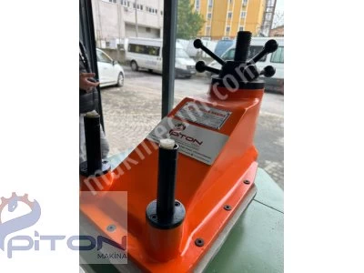Cutting Press Unmissable Opportunity Zero Revision Standing Rotary Head Cutting Press