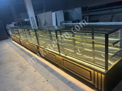 Pasta Dolabı Poğaça Börek Tatlı Unlu Mamüller Vitrin Dolabı