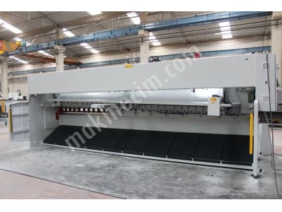 6 Metre 10Mm Cnc Hidrolik Açı Ayarlı Giyotin Makas