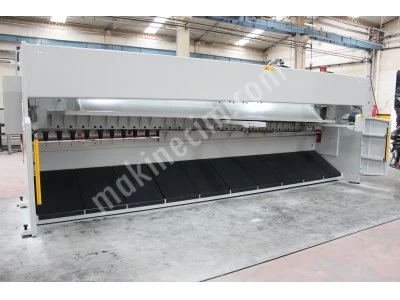 6 Metre 10Mm Cnc Hidrolik Açı Ayarlı Giyotin Makas