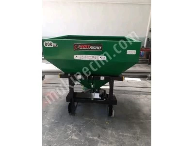 Tek Diskli 800 Lt Gübre Serpme Makinası