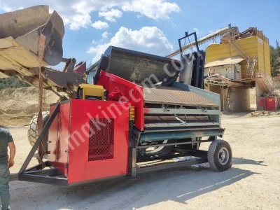 2500X2500 Mobil Titreşimli Elek