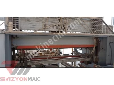 Pallet Nailing Machine