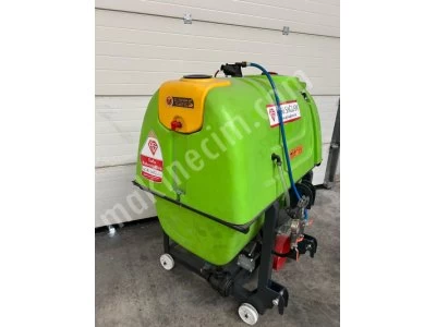 Asılır Tip Tarla Pulverizatörü 600 Litre 12 Mt Kanat