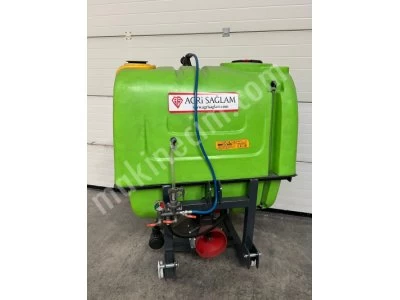 Asılır Tip Tarla Pulverizatörü 800 Litre 12 Mt Kanat