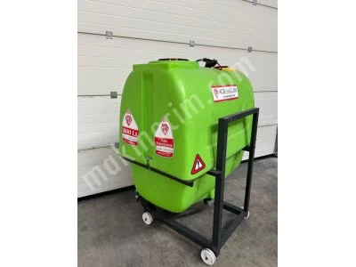 Asılır Tip Tarla Pulverizatörü 800 Litre 12 Mt Kanat