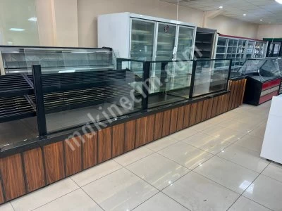 2.El Yaşpasta Kuru Pasta Böreklik Poğaça Simit Ekmek Dolabı