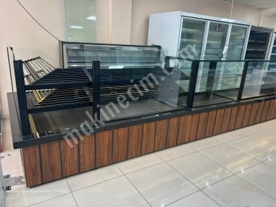 2.El Yaşpasta Kuru Pasta Böreklik Poğaça Simit Ekmek Dolabı