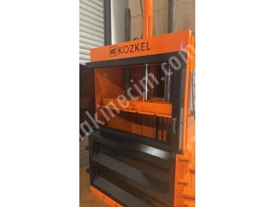 40 Ton Vertical Baler