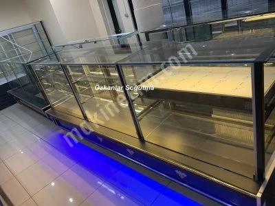 Pasta Dolabı Poğaça Börek Tatlı Kuru Pasta Dolabı