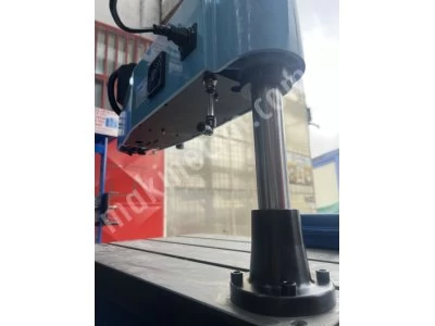 İlke Makina'da M24 Servo Kılavuz Çekme Makinası Soğutma Sistemli