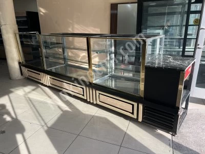 2.El Yaşpasta Kuru Pasta Poğaça Börek Baklava Vitrin Dolabı Pasta Dolabı