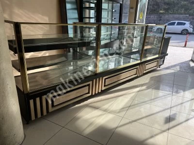 2.El Yaşpasta Kuru Pasta Poğaça Börek Baklava Vitrin Dolabı Pasta Dolabı