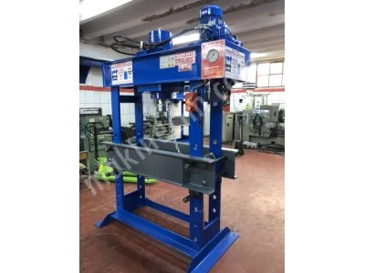 İlke Makina'dan Hidrolik Atölye Presleri
