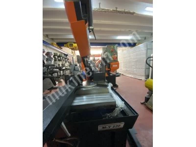 İlke Makina'dan Dispa M-Y 220 Mafsallı Yarı Otomatik Testere