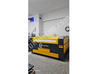 Laser Cutting Machine