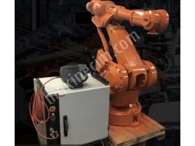 Abb Robot 4400 Irc5 Model:2009 Erişim2000