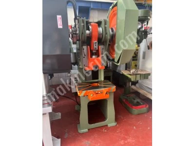 İlke Makina'dan 35 Ton Pnömatik Eksantrik Pres Makinası