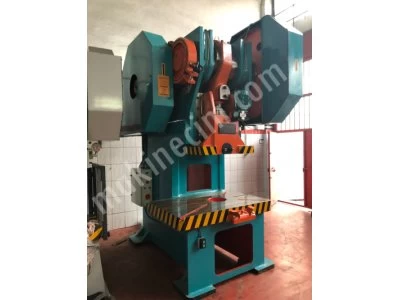 İlke Makina'dan 250 Ton C Tipi Eksantrik Pres Makinası