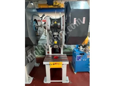 İlke Makina'dan 20 Ton Hava Kavramalı Eksantrik Pres
