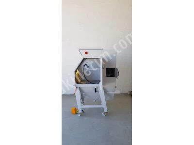 St1 Compact Wet / Vapor Sandblasting Machine - Dustless Blasting